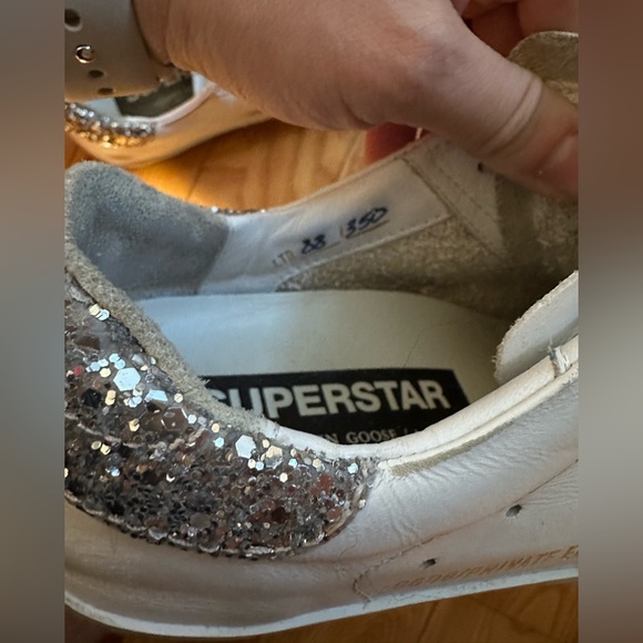 (SOLD) Golden Goose Superstar - Picture 4 of 4